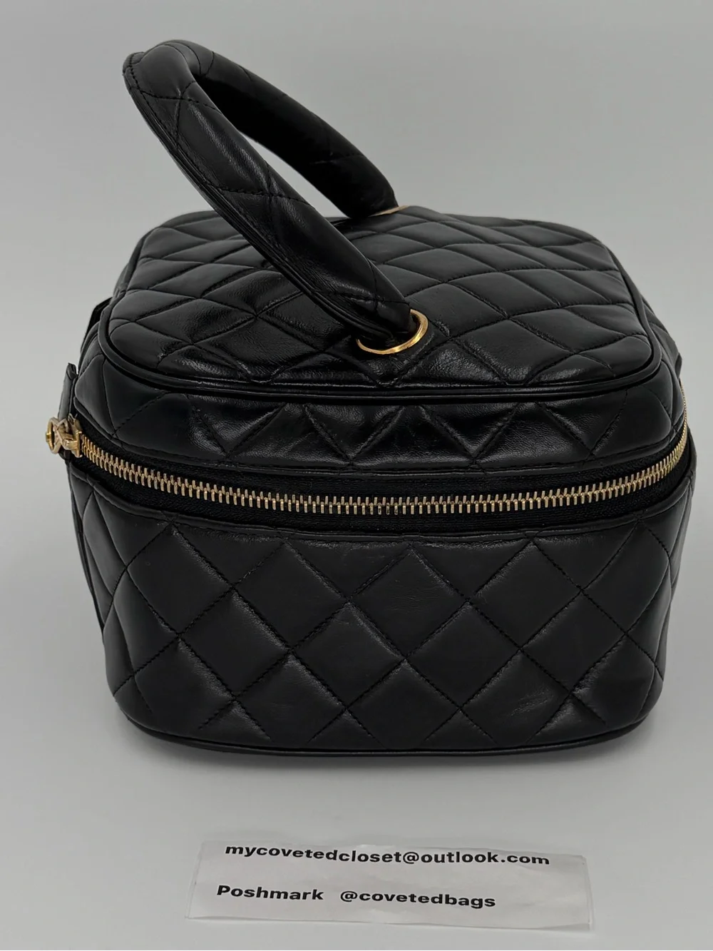 CHANEL Black Quilted Matelasse Vanity Bag w/Dust Bag and Entrupy COA - Picture 5 of 12